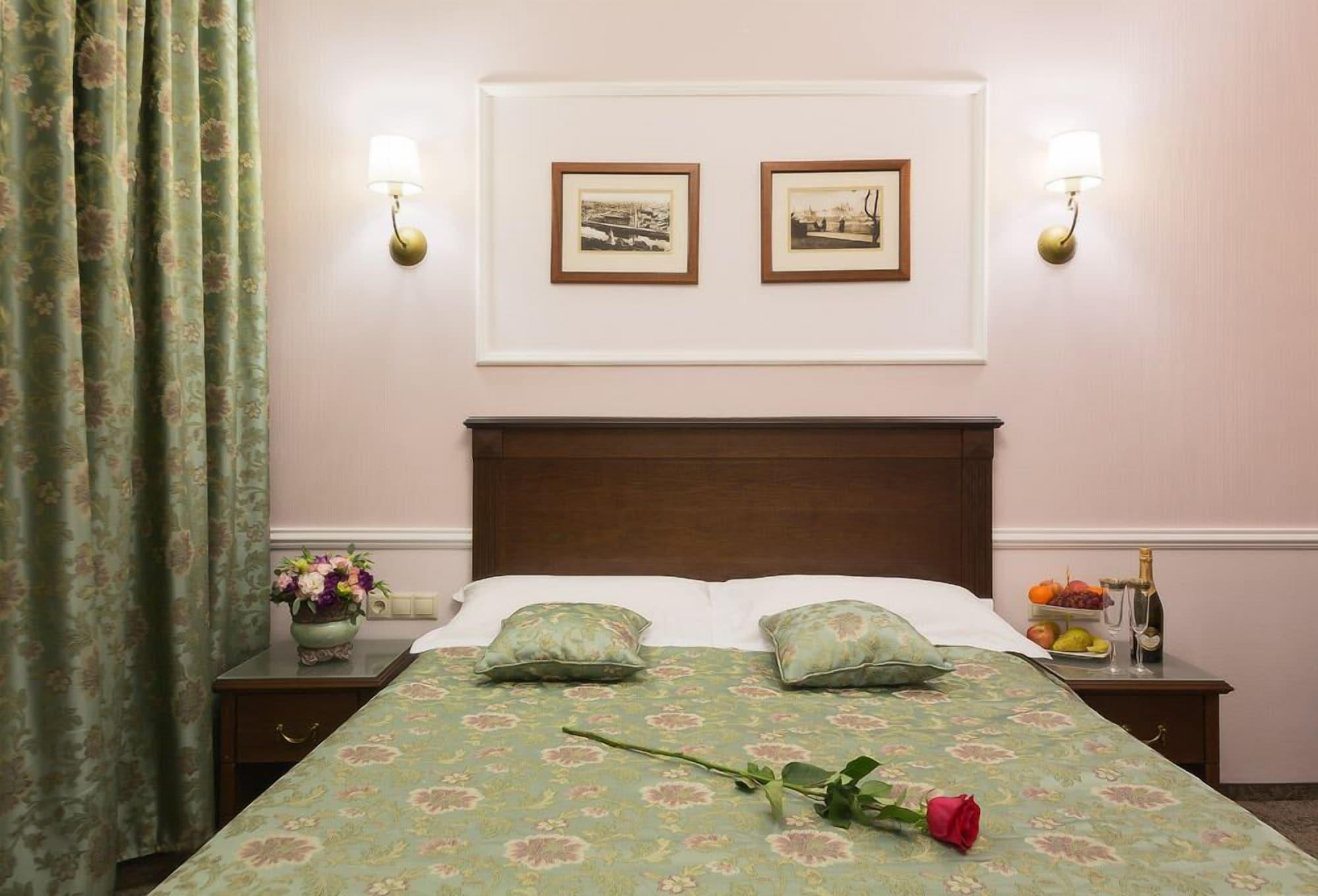 Hotel Old City By Home Hotel Moscou Extérieur photo